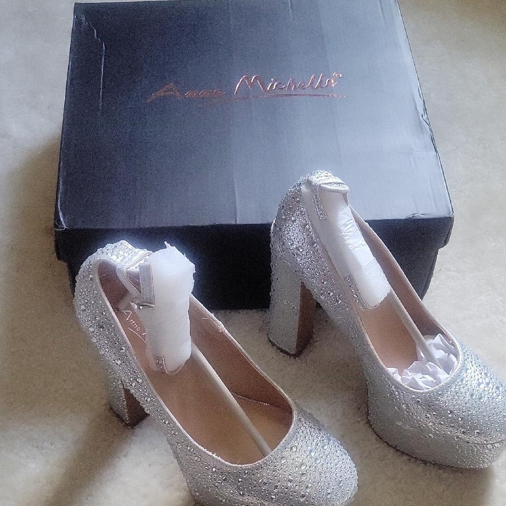 Anne Michelle Silver Sparkle Heels